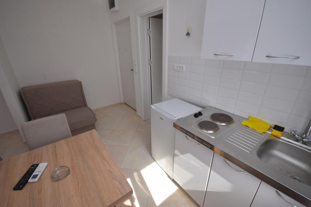 Subotic S Apartmani Risan Exterior foto